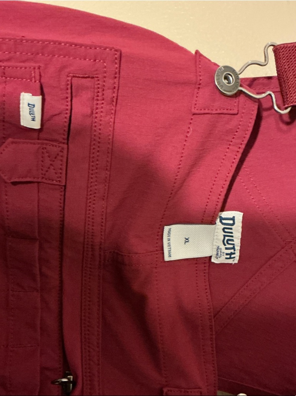 Duluth Trading Co Wine Red Women's Overalls Shorts